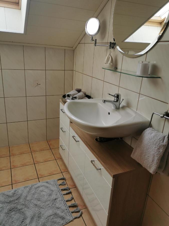 Apartment Hasselstrasse Mehren  Eksteriør bilde